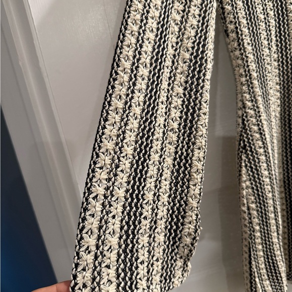 Vici Black and Cream Crochet Coverup - Picture 4 of 5